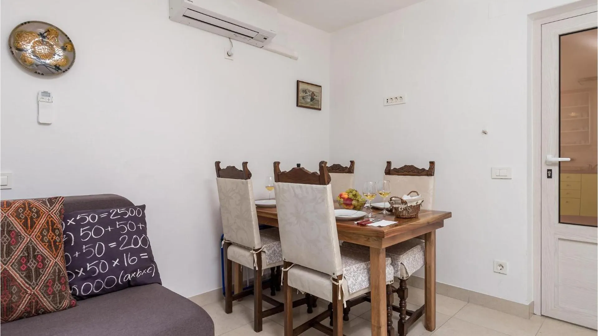 2 Bedroom Awesome Apartment In Veli Losinj