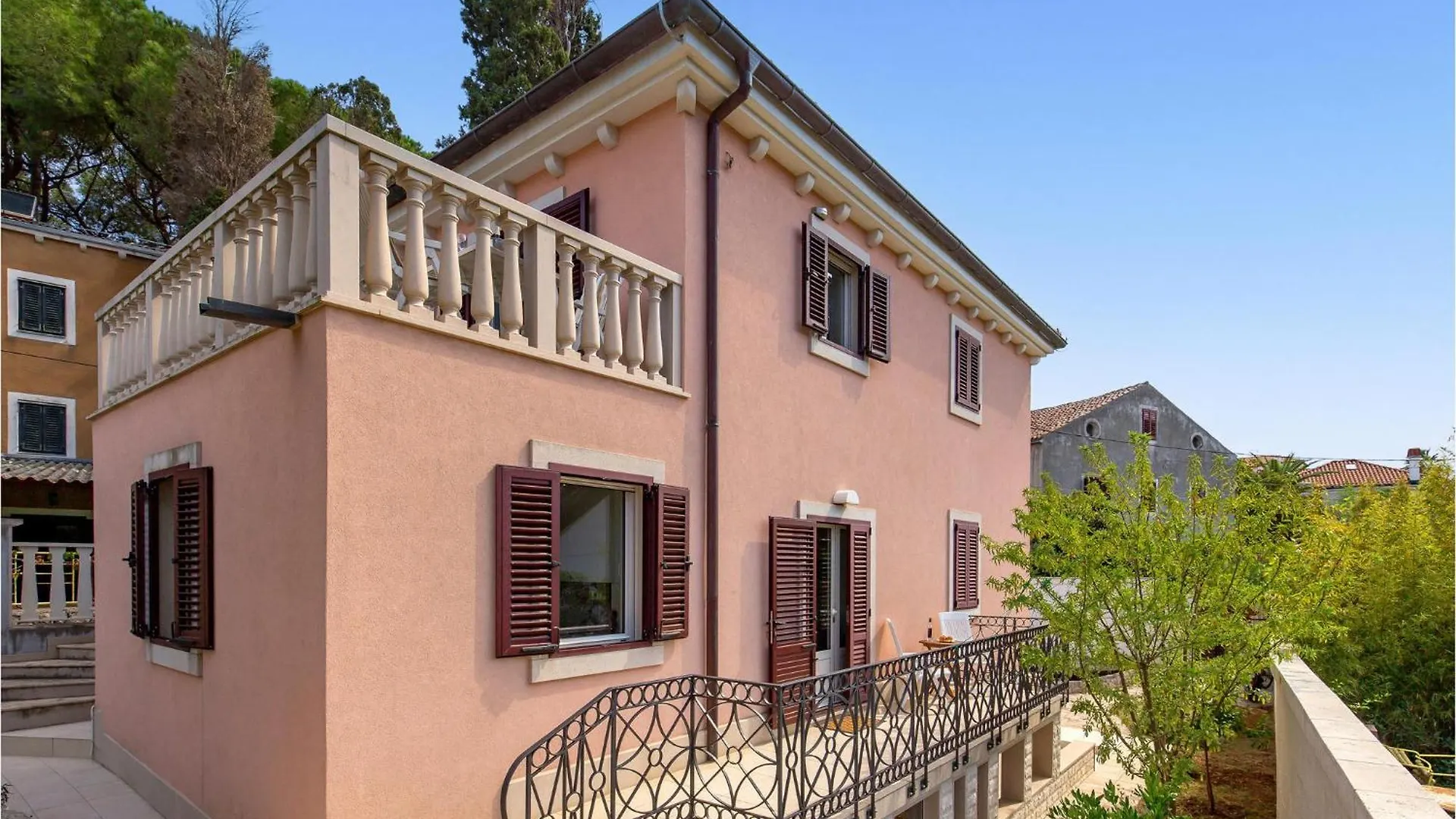 2 Bedroom Awesome Apartment In Veli Losinj